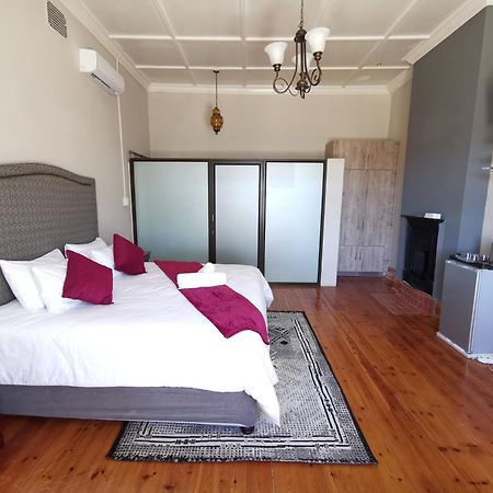 Lucolo Palace B&B Aliwal North Zimmer foto